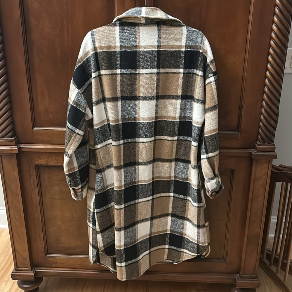 Plaid Longline Shirt Jacket - Picture 2 of 4